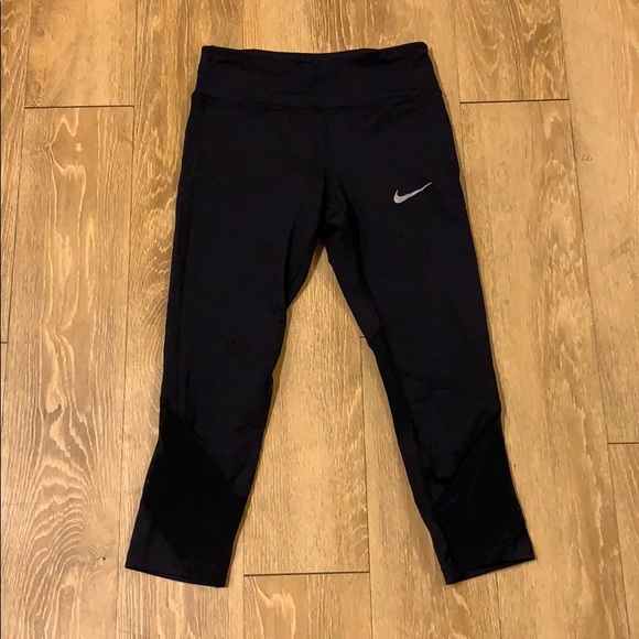 Nike Workout Crop Leggings - Picture 1 of 12